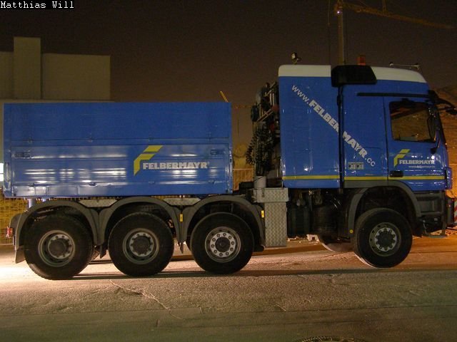 PC290085