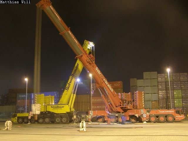 PC290093