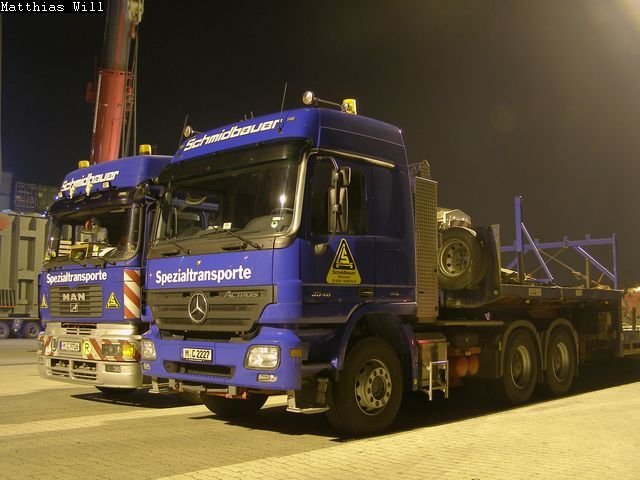 PC290111