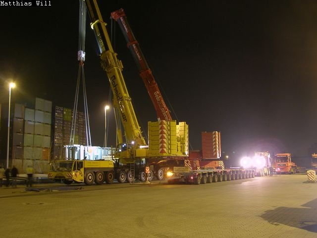 PC290135