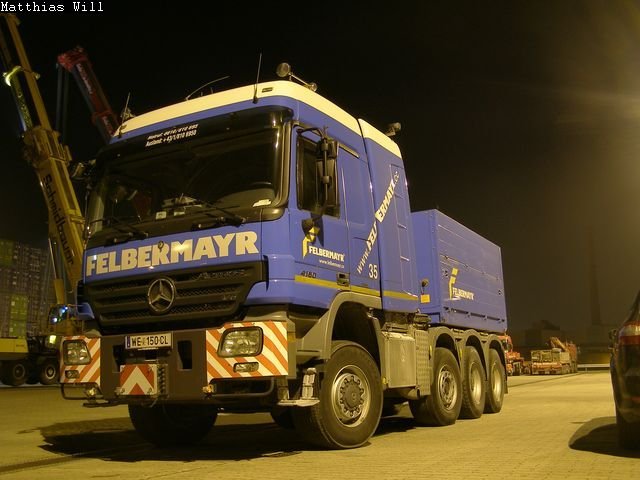 PC290145