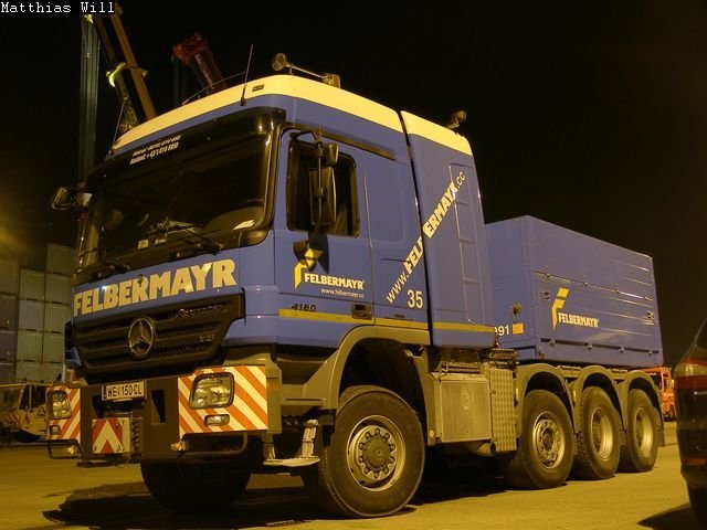 PC290146