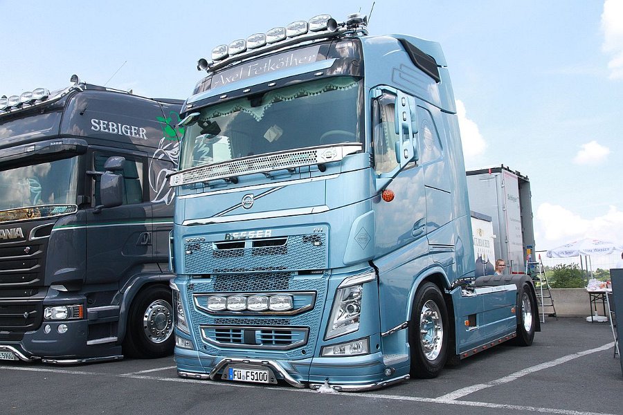 KW25