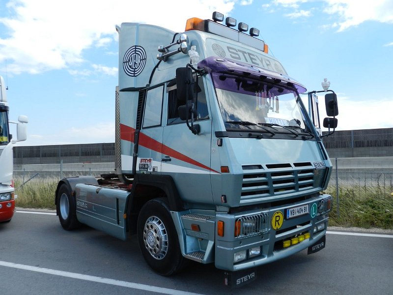 KW33