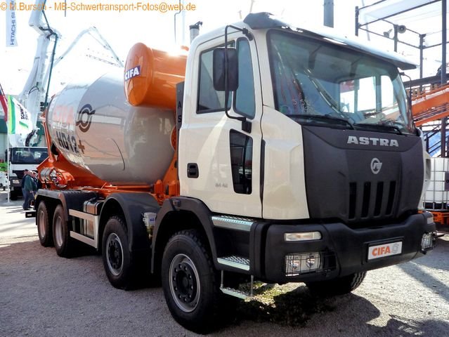 Bauma 2010-4-24 00130