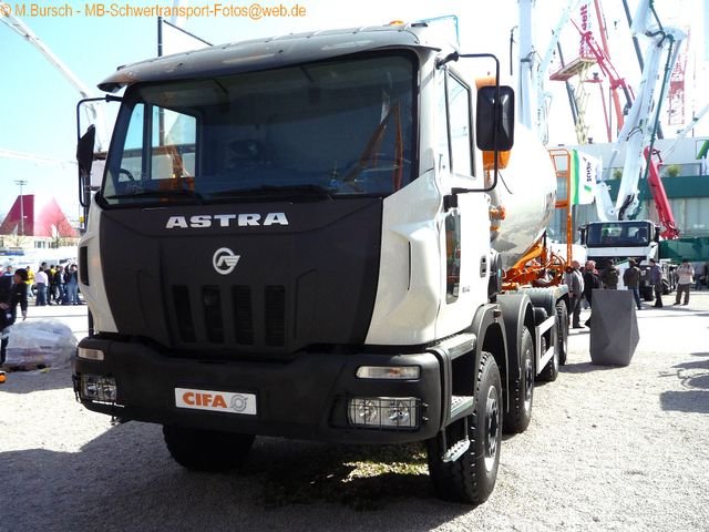 Bauma 2010-4-24 00131