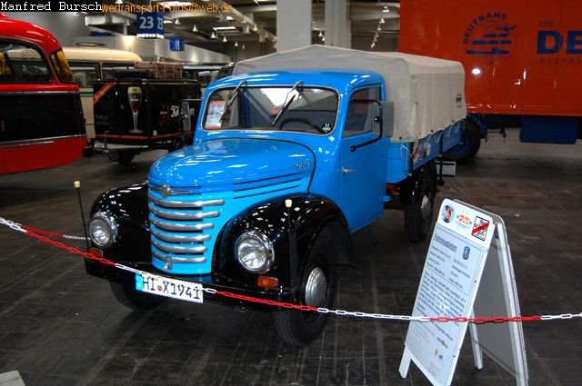 IAA 2010-9-27 00081