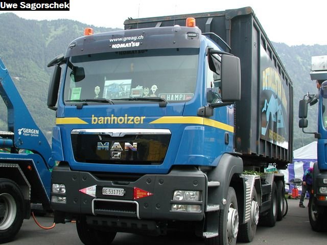 Interl 2011 127