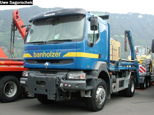 Interl 2011 128