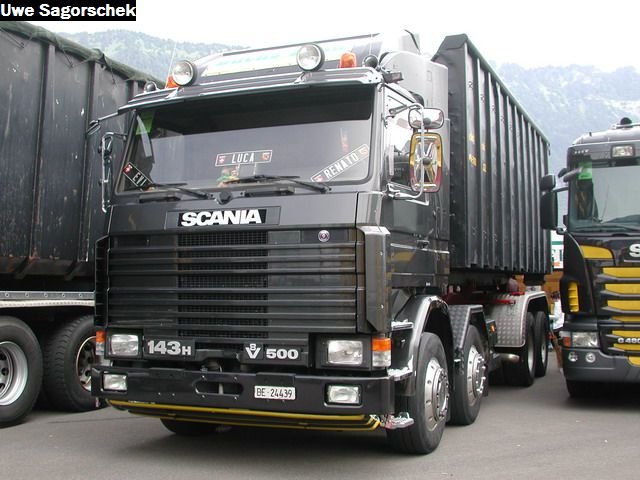 Interl 2011 136