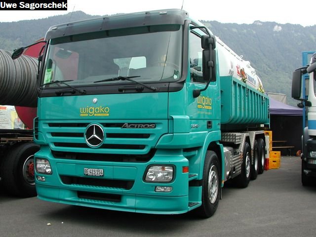 Interl 2011 147