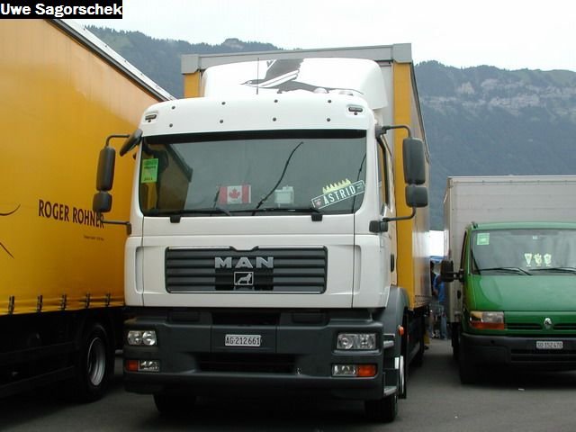 Interl 2011 185