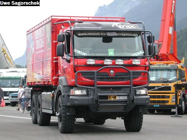 Interl 2011 207