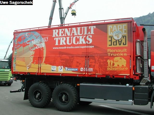 Interl 2011 208