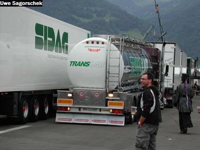 Interl 2011 212