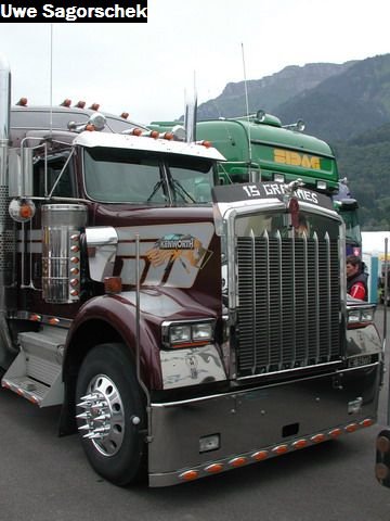 Interl 2011 221