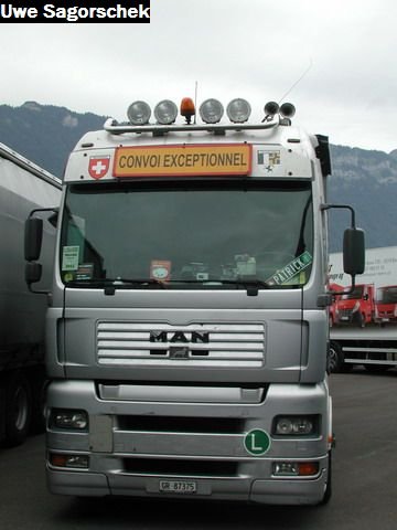 Interl 2011 236