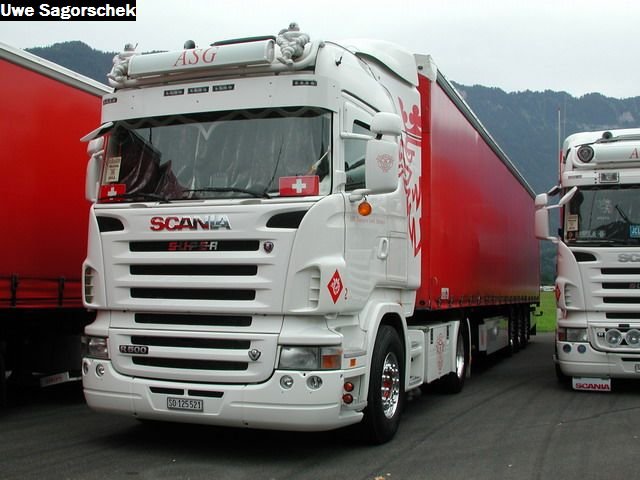 Interl 2011 243