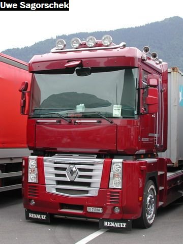 Interl 2011 276