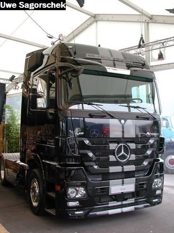 Interl 2011 281