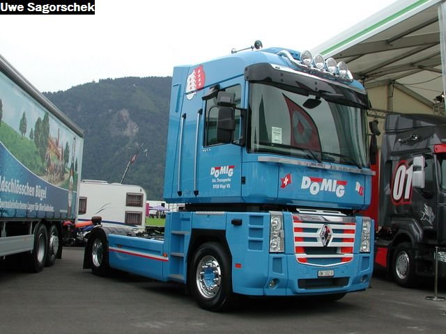 Interl 2011 286