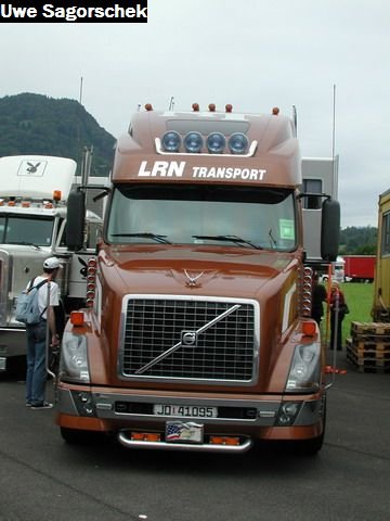 Interl 2011 359