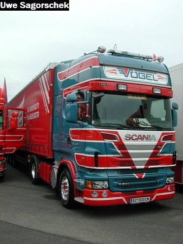 Interl 2011 373