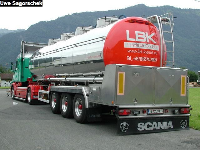 Interl 2011 393