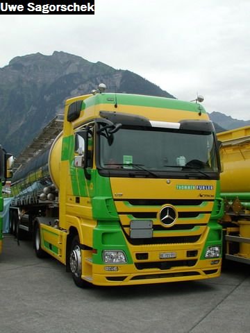 Interl 2011 439