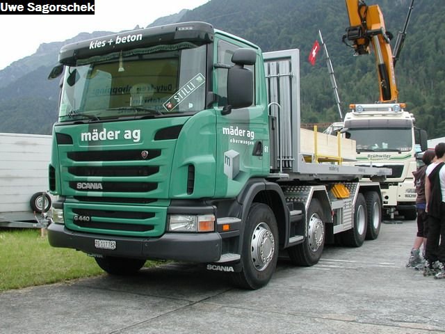 Interl 2011 444