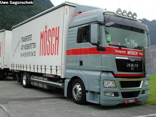 Interl 2011 445