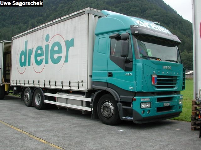 Interl 2011 454