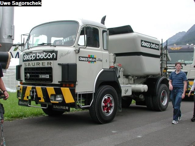 Interl 2011 474
