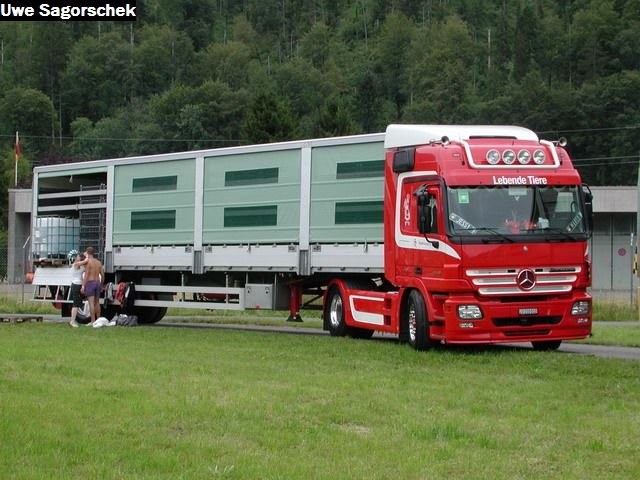 Interl 2011 485