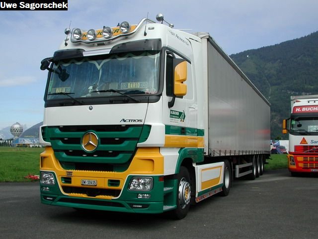 Interl 2011 51