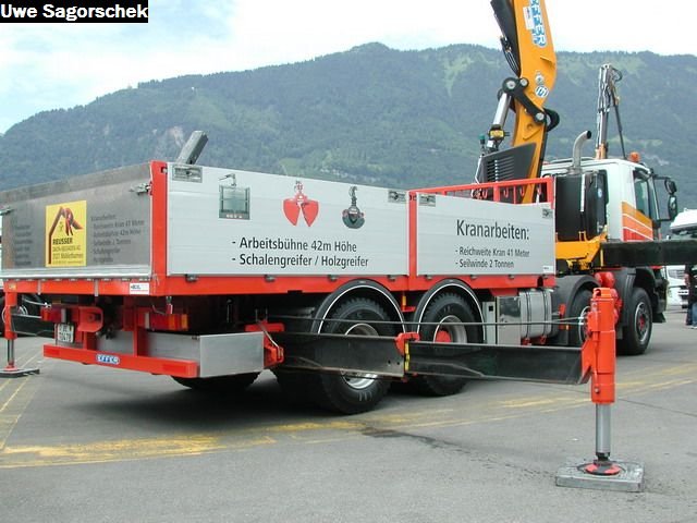 Interl 2011 543