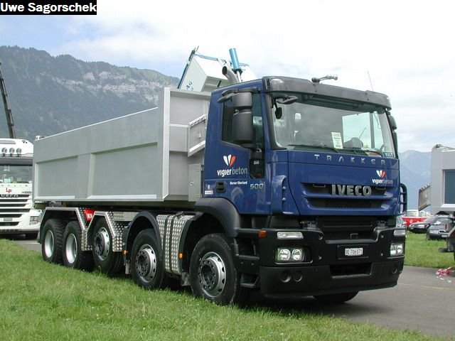 Interl 2011 563