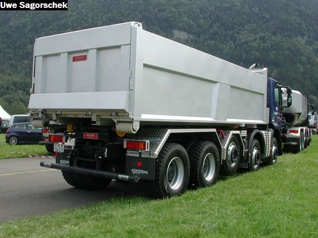 Interl 2011 566