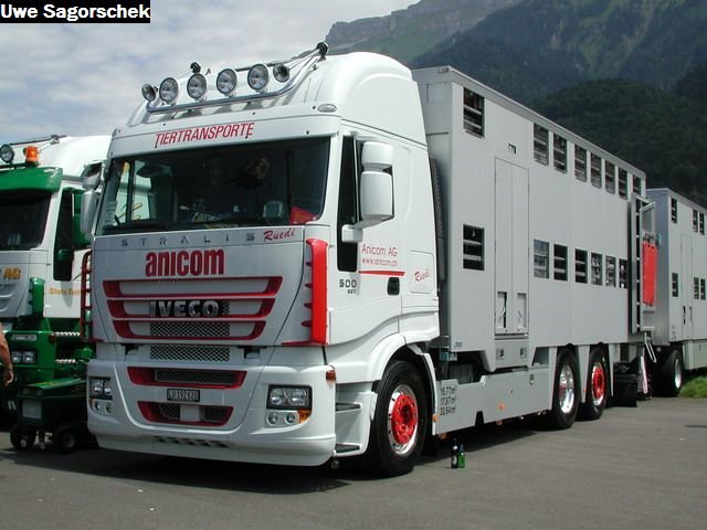 Interl 2011 584