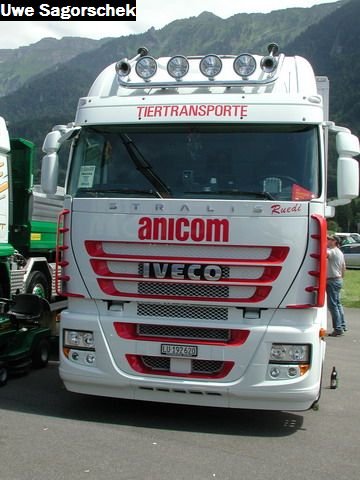 Interl 2011 585