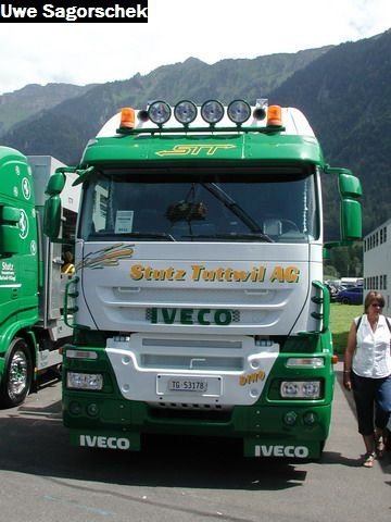 Interl 2011 587