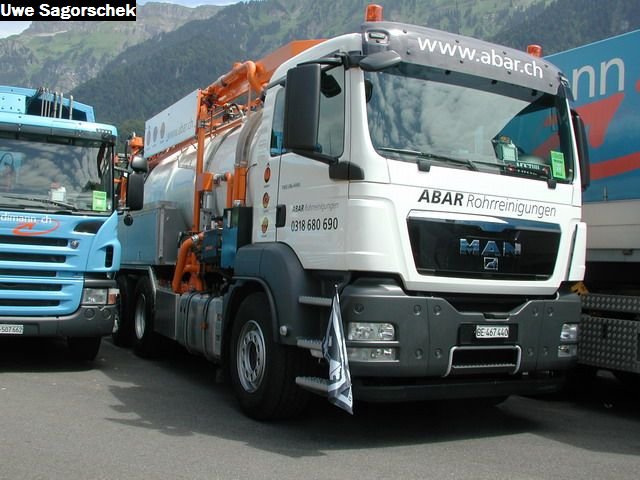 Interl 2011 665