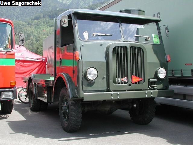 Interl 2011 681