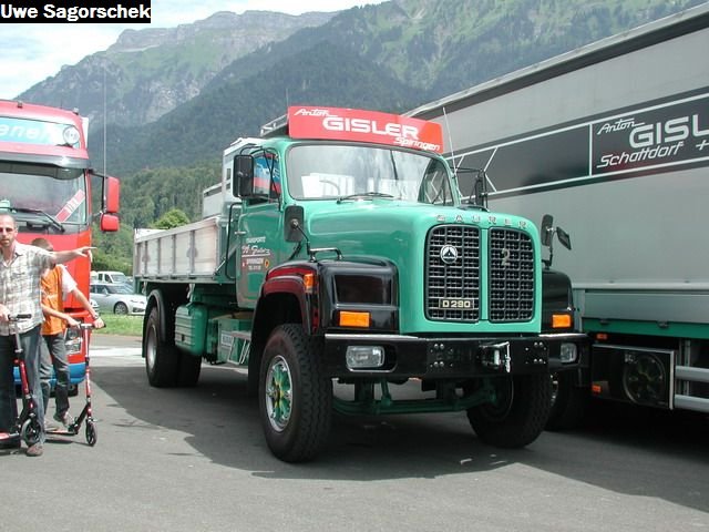 Interl 2011 690