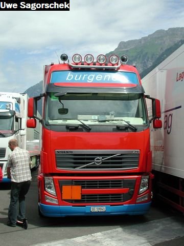 Interl 2011 692