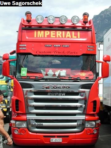 Interl 2011 695