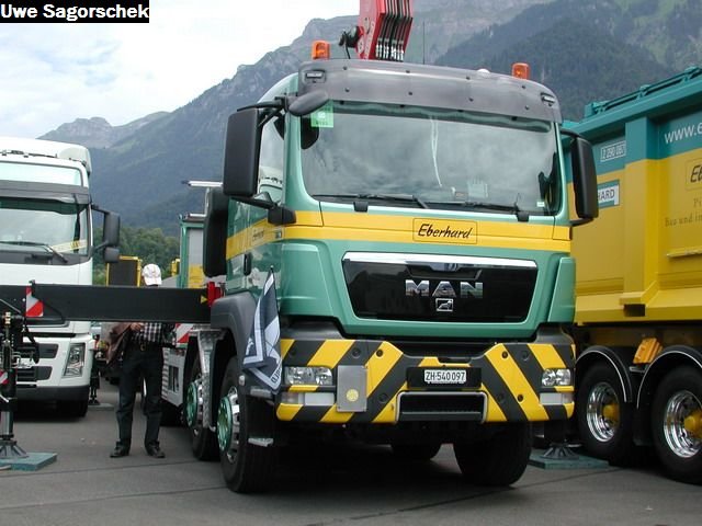 Interl 2011 700