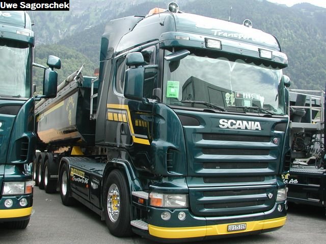 Interl 2011 722