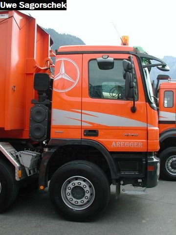 Interl 2011 741