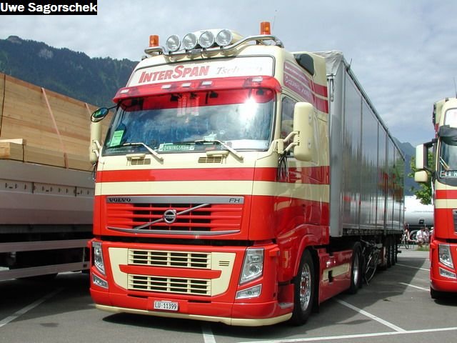 Interl 2011 758